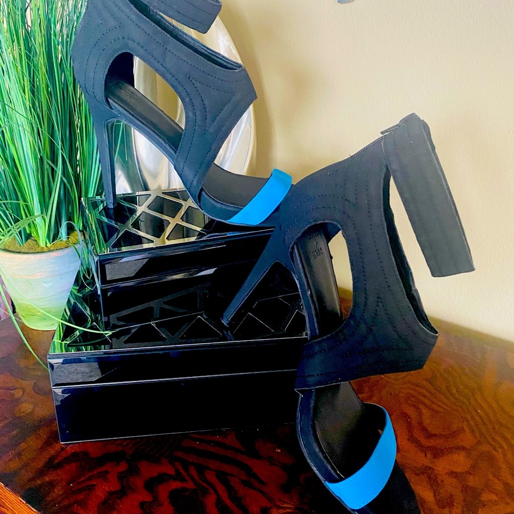 Women cute high heels size 11B